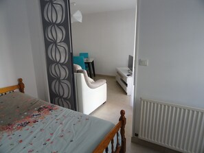 1 Schlafzimmer, Bügeleisen/Bügelbrett, kostenloses WLAN, Bettwäsche