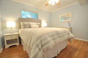 2 Schlafzimmer, Bügeleisen/Bügelbrett, kostenloses WLAN, Bettwäsche