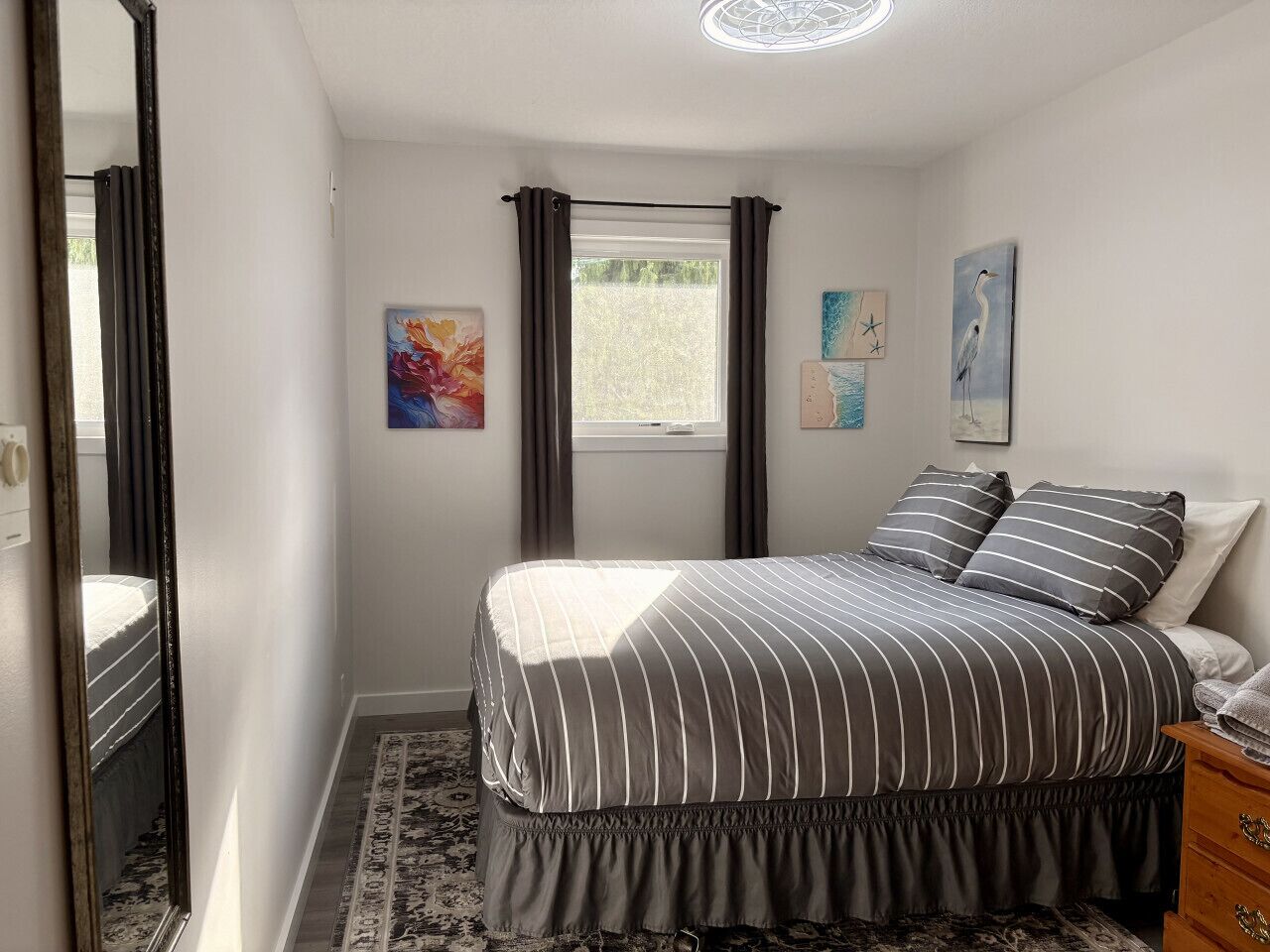 2 bedrooms, WiFi (free), bed sheets