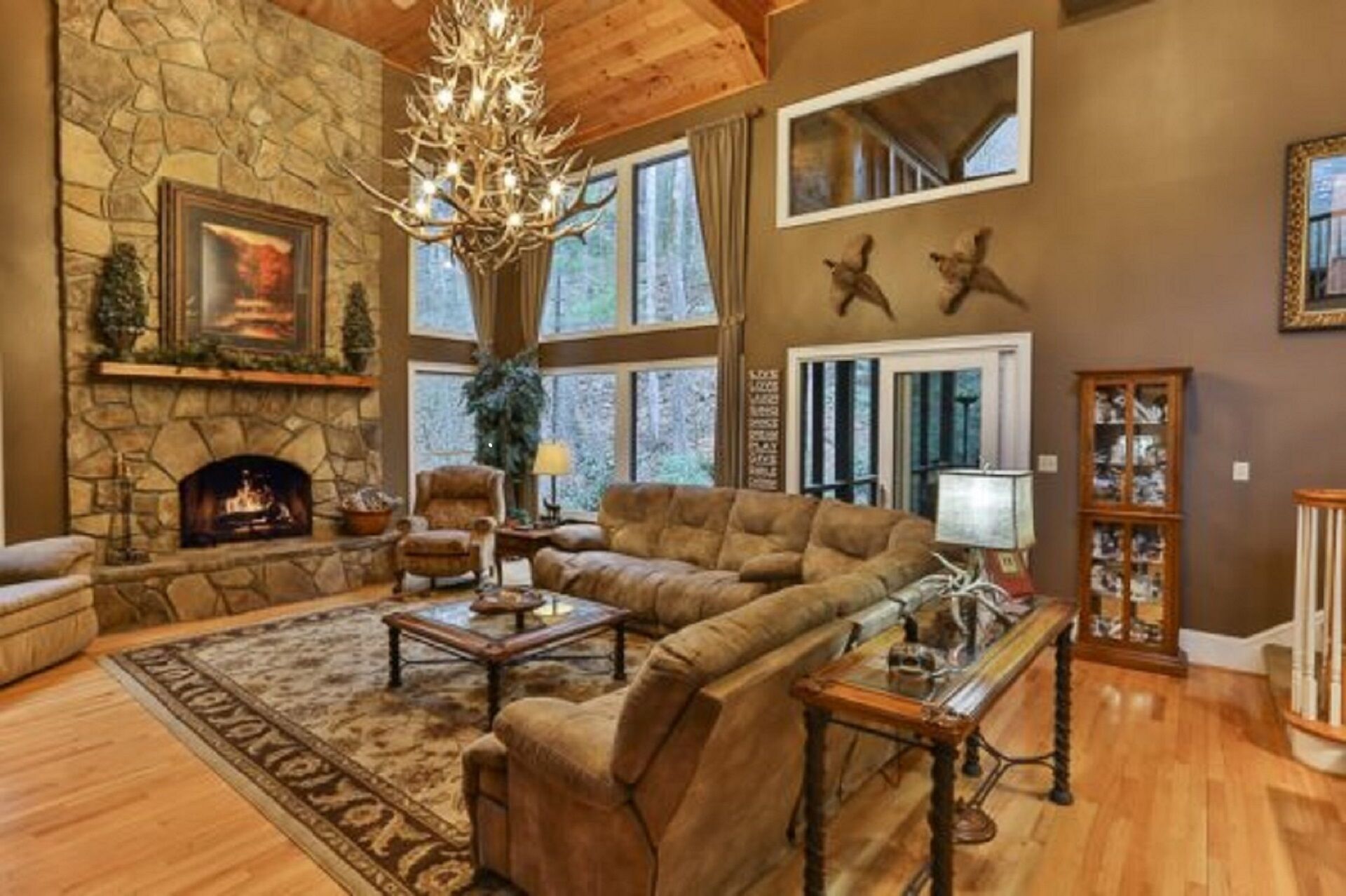 Mountain Waters - Serene Stream, Chef's Kitchen, Dog Friendly, Excellent WiFi