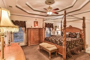 4 habitaciones, escritorio, tabla de planchar con plancha y wifi gratis 