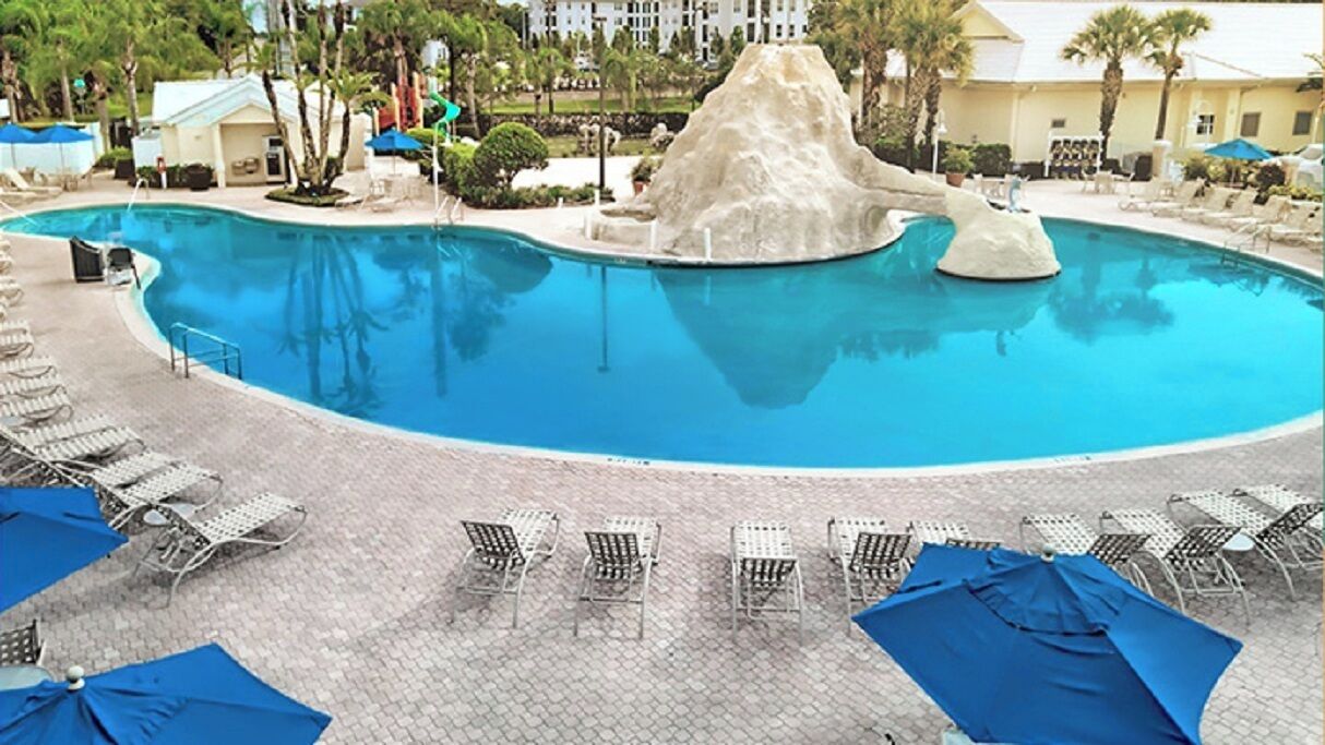 2 Bedroom Condo-Theme Park Shuttle/Close to Disney!