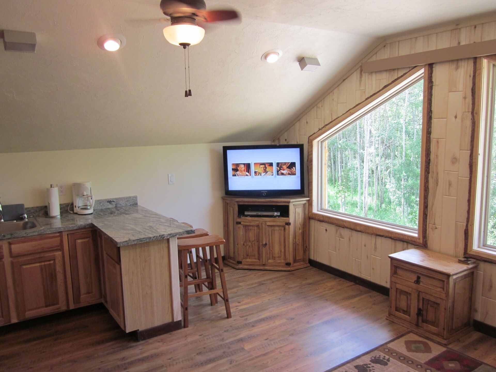 Where Luxury Meets the Outdoors (Albany, Wyoming)