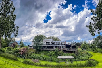 A beautiful day at Cedar Springs Lodge & Retreat Center