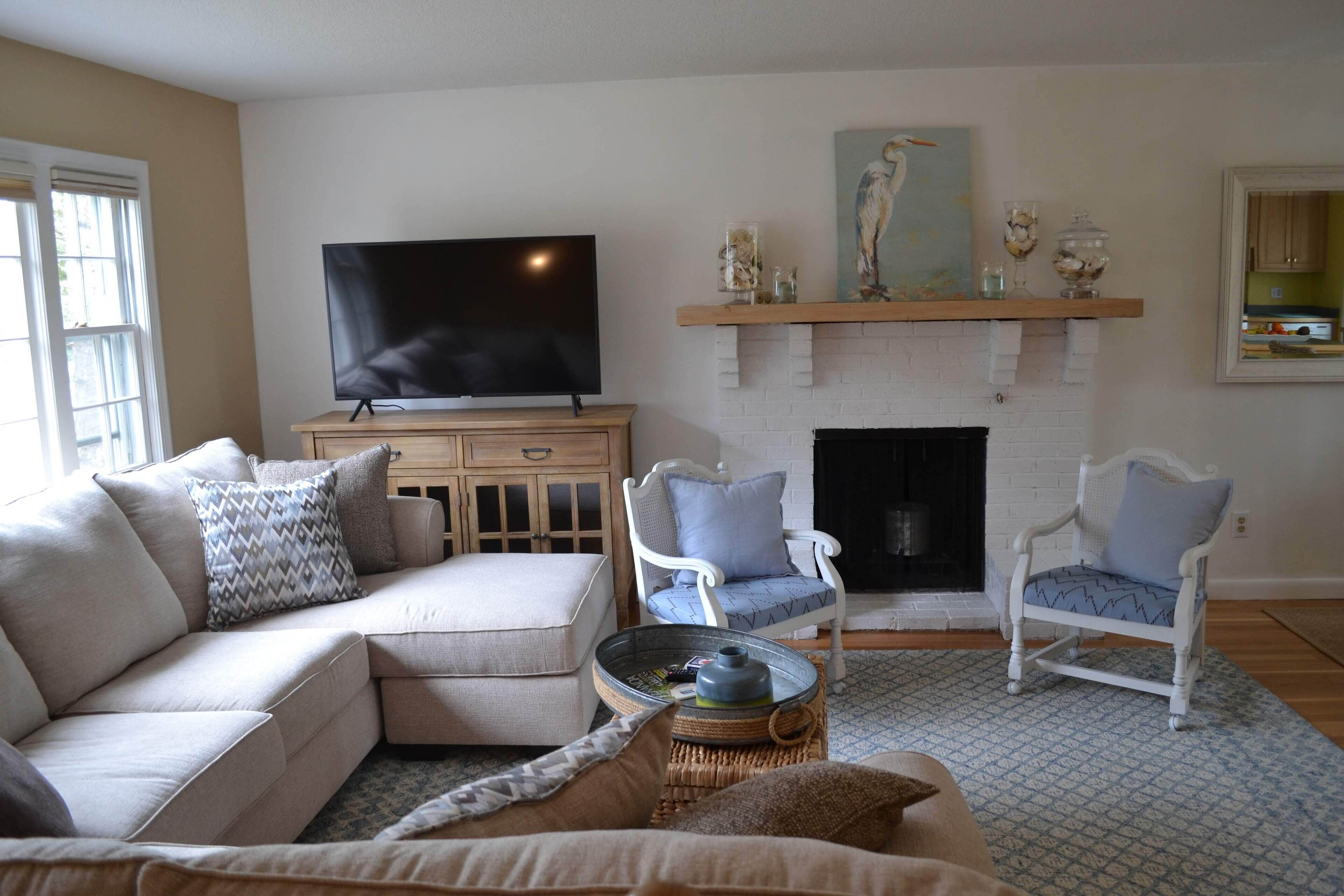 Breezy beachy house close to everything but away from it all