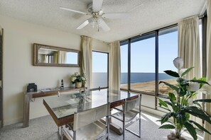 Dining - XPLORIE ACTIVITIES & LINENS INCLUDED*! Capri 2BR/2BA Condo with Ocean & Bay Views! Sunday-Sunday reservations. (Ocean City)