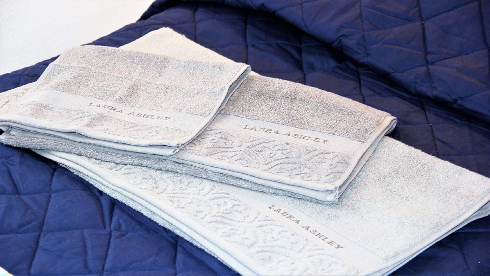 Cozy house by the sea