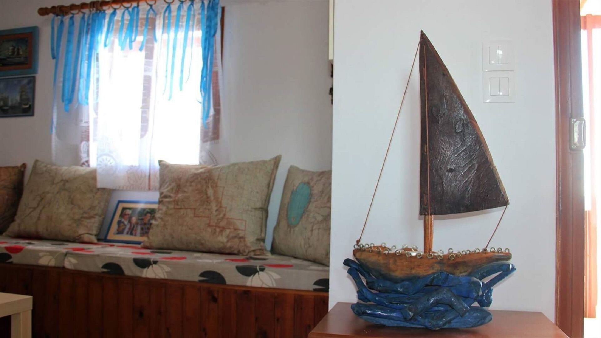 Cozy house by the sea