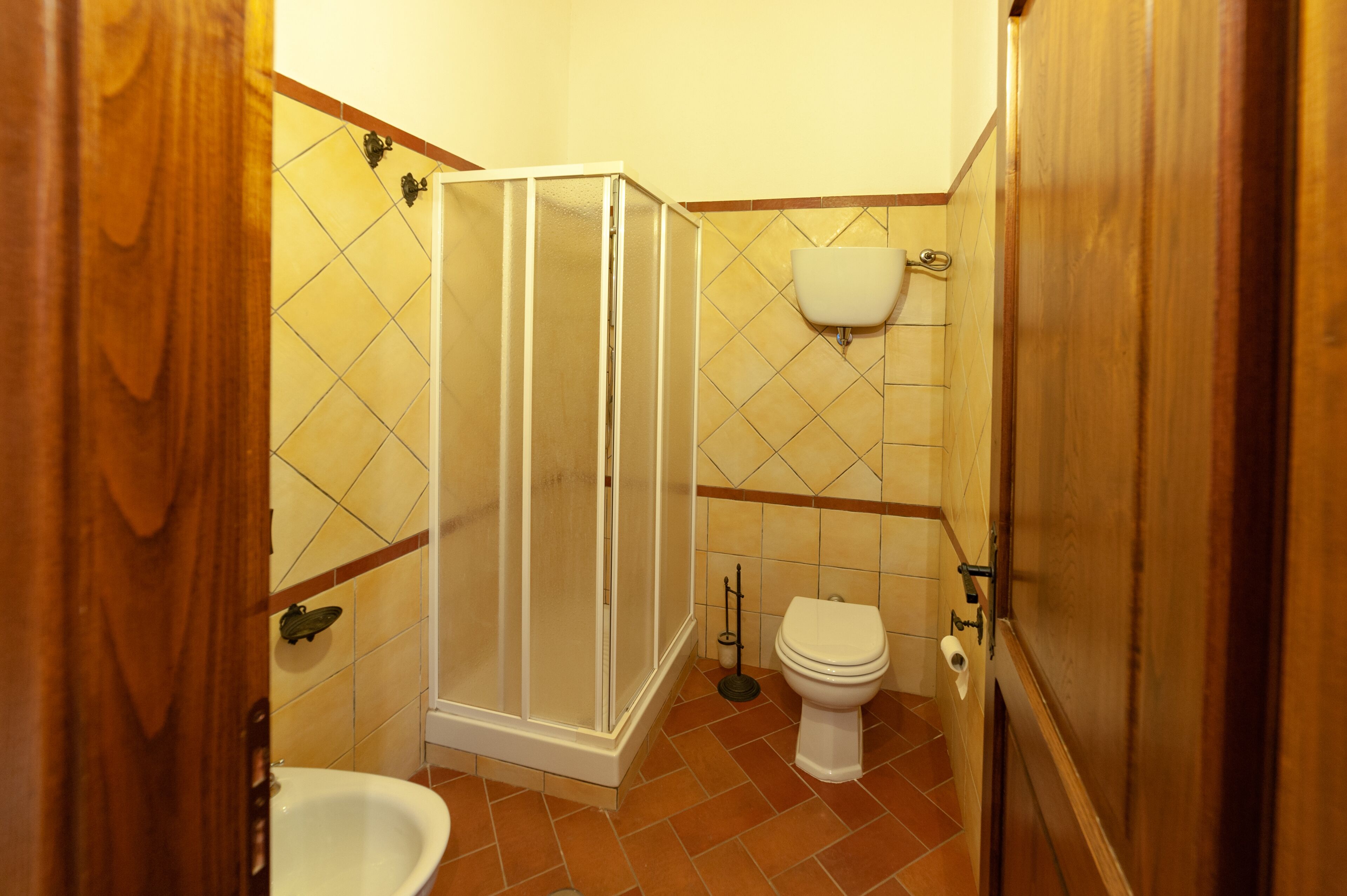 THE LANDS OF SAN LEONARDO, Stella