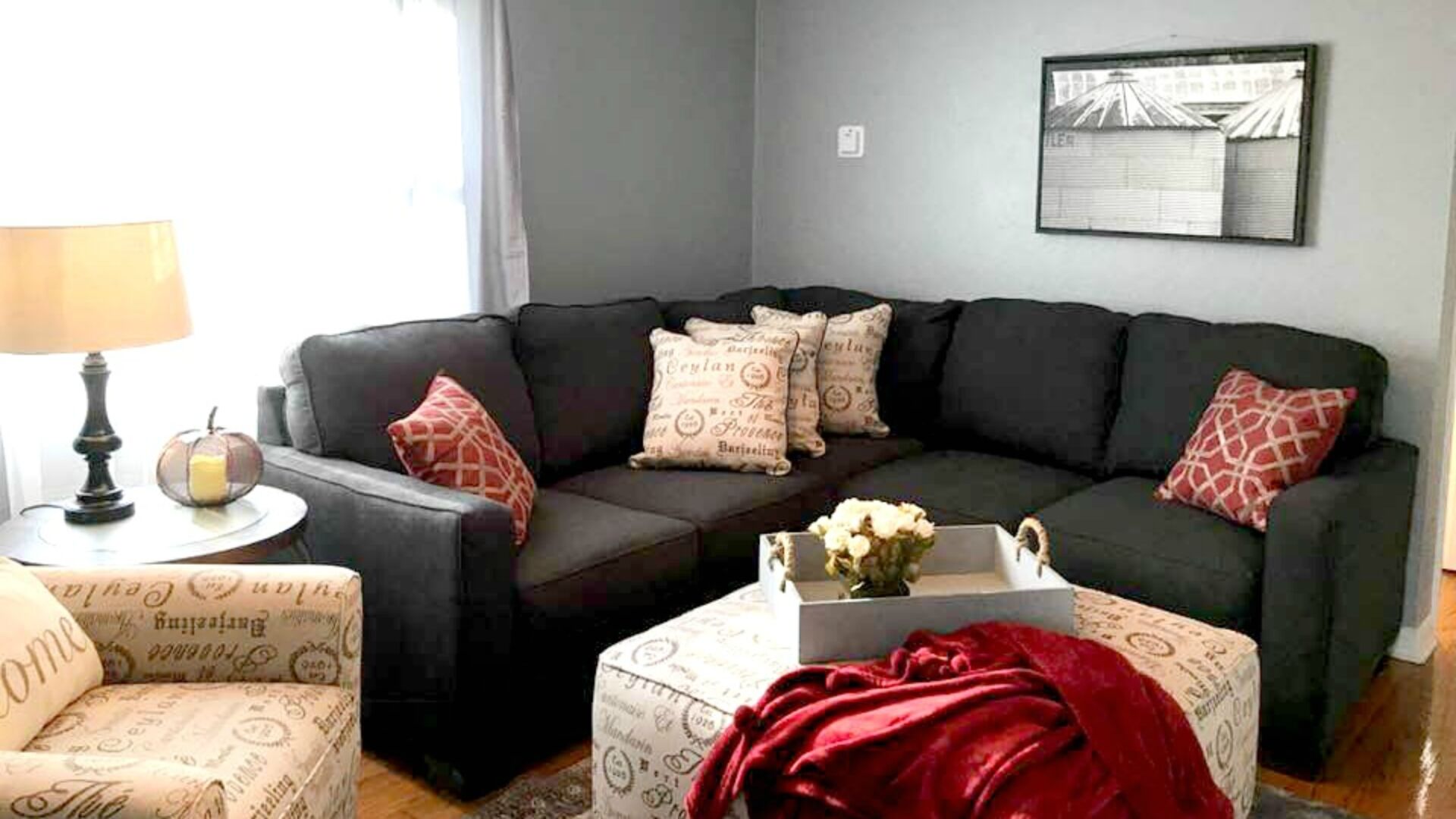 Old Woodland Acres' Country-Chic Cottage