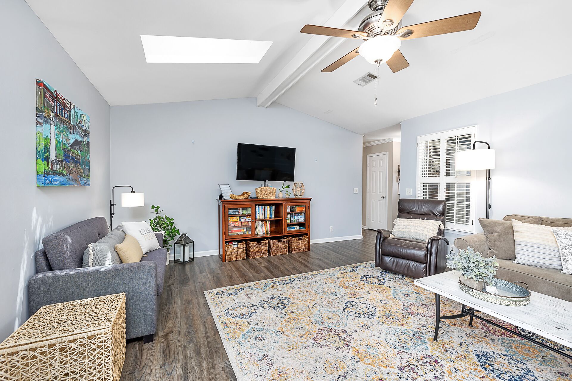 Escape to Sandcastle! Family-friendly home just a mile from the beach & Village