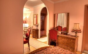 1 室のベッドルーム、デスク、防音設備、WiFi (無料)