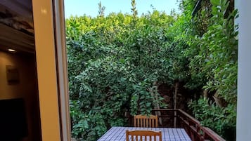 Villa with Private Pool | Terrace/patio
