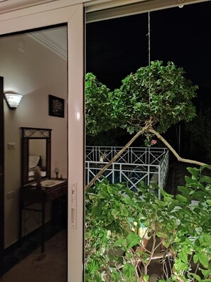 Villa with Private Pool | Pemandangan dari kamar