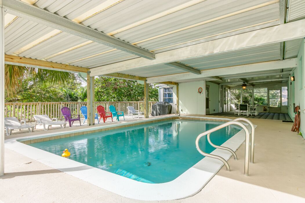 Central Melbourne (Heated) Pool Home 4/2 Sleeps 10