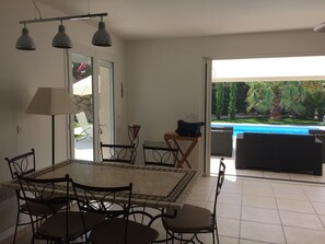 Dining - Villa Ste Maxime with heated pool NARTELLE beach on foot - pets welcome (Sainte-Maxime)