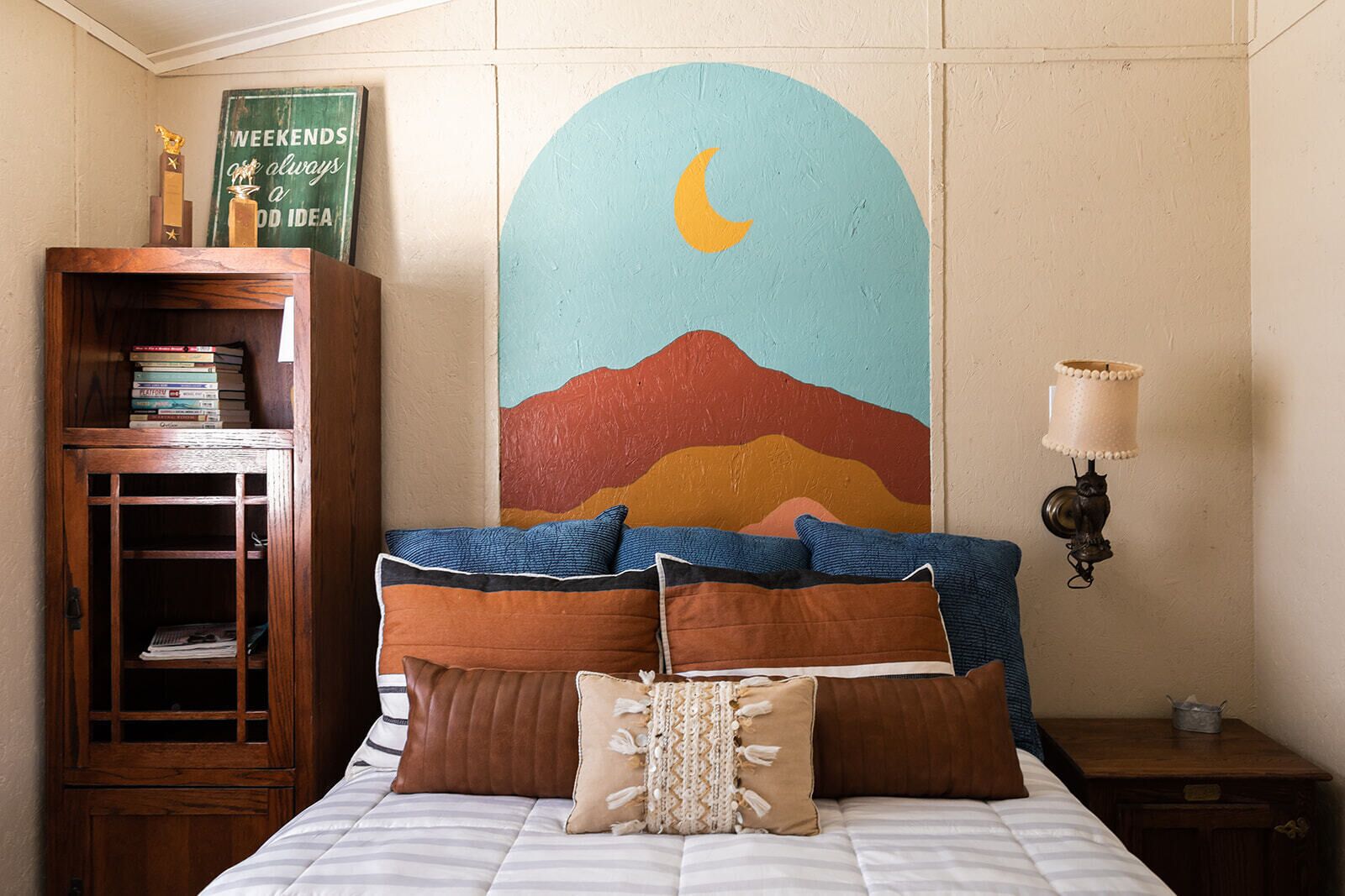 The Louise Cottage: 2-bedroom vintage rustic charm in Concan 2. 10 km from the river 