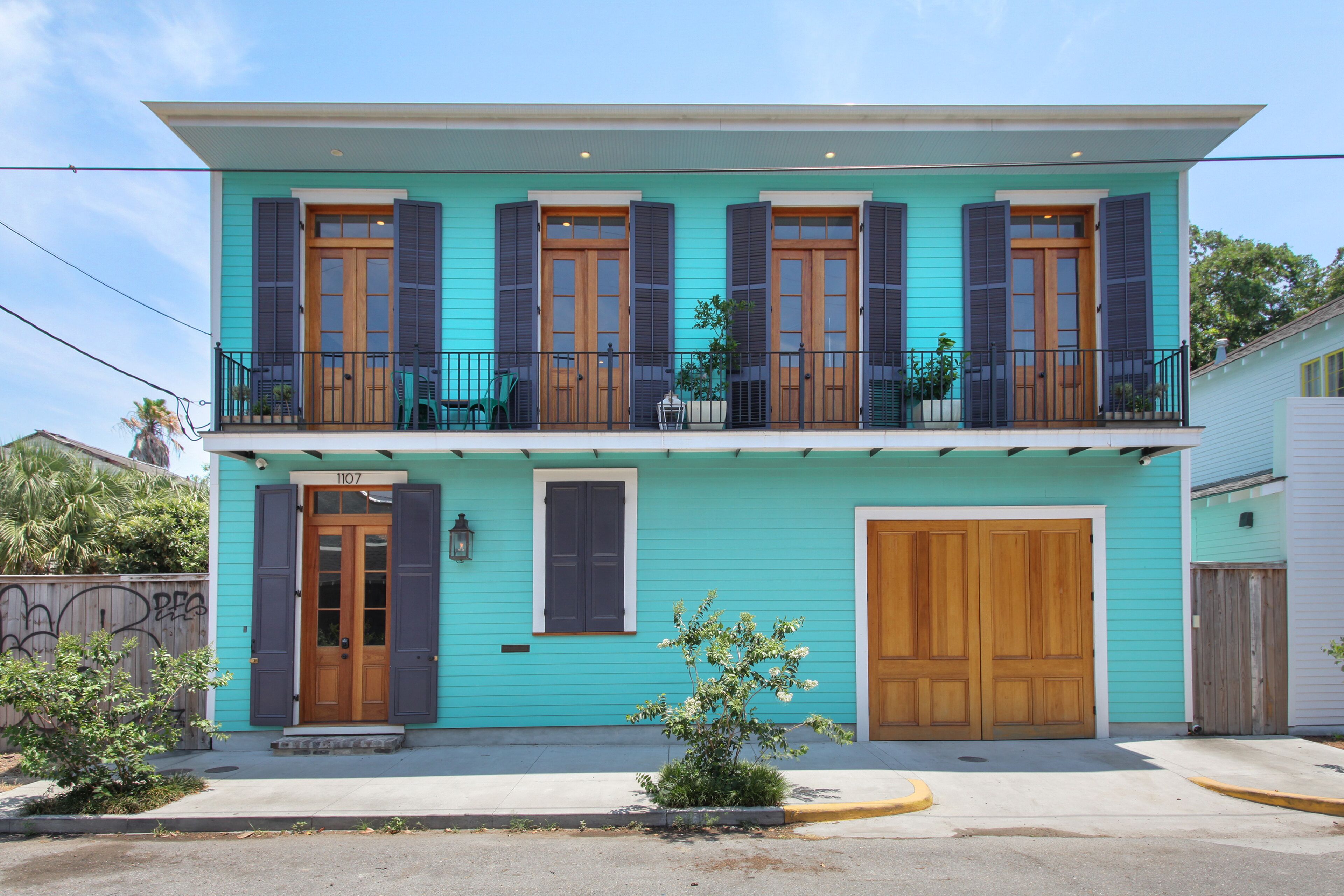 Sophisticated Marigny Triangle Open Concept Home with Balcony