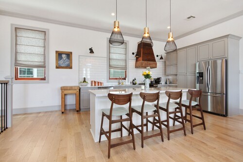 Sophisticated Marigny Triangle Open Concept Home with Balcony