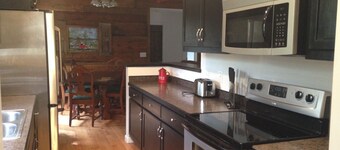 River Access and just 3.5 miles from Downtown Franklin