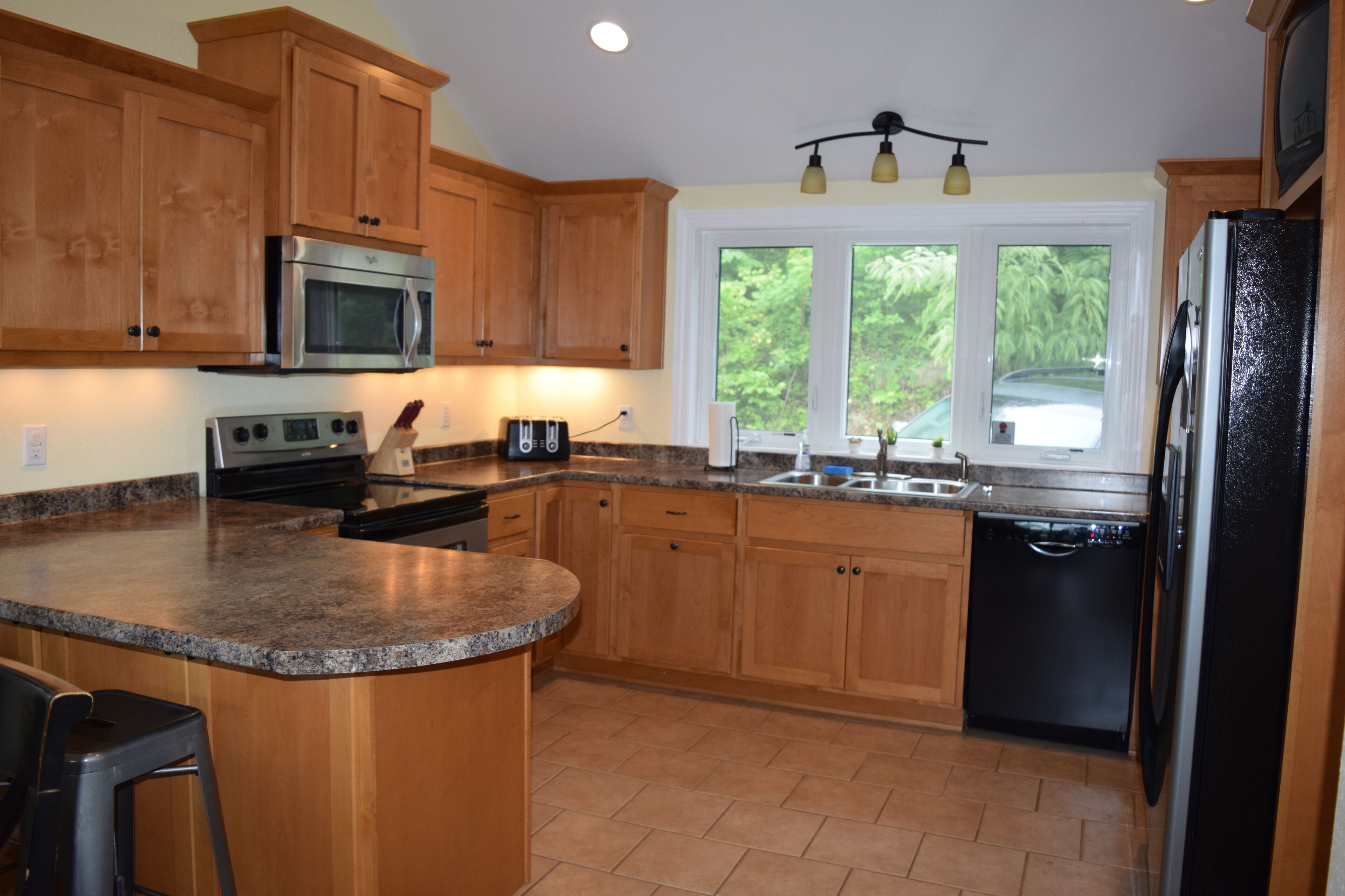 Level Lot, NEW 2-Story Dock, Slide 