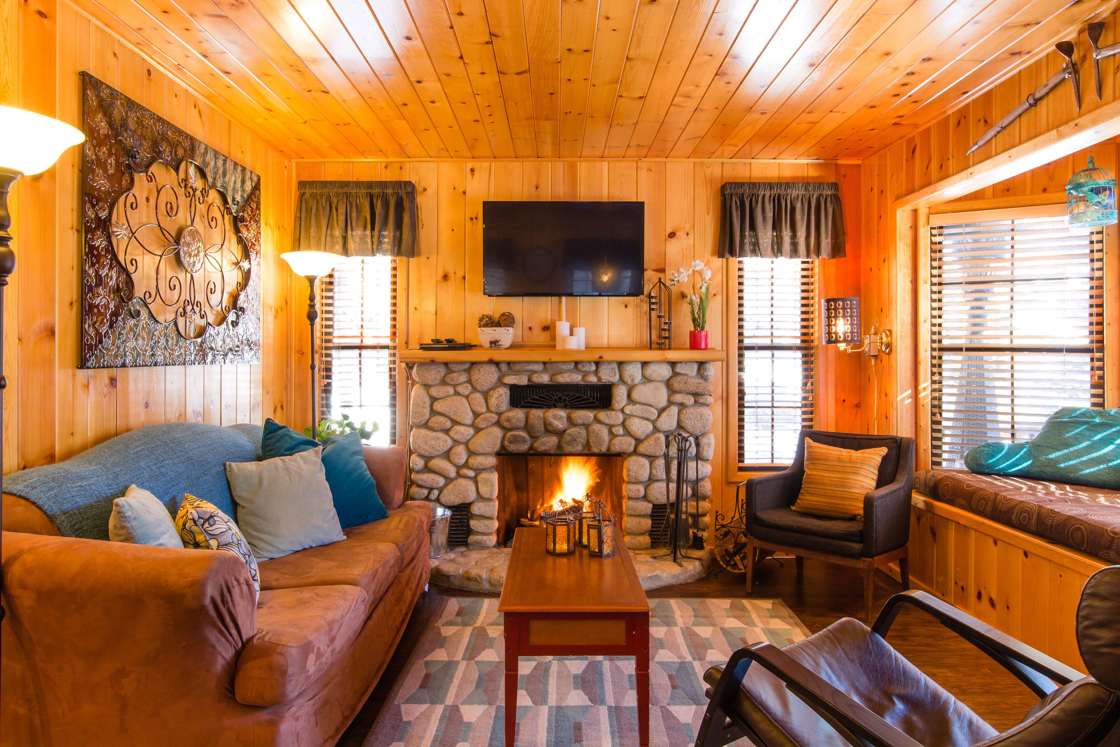 Get Lost Inn, LOCATION, LOCATION, LOCATION!