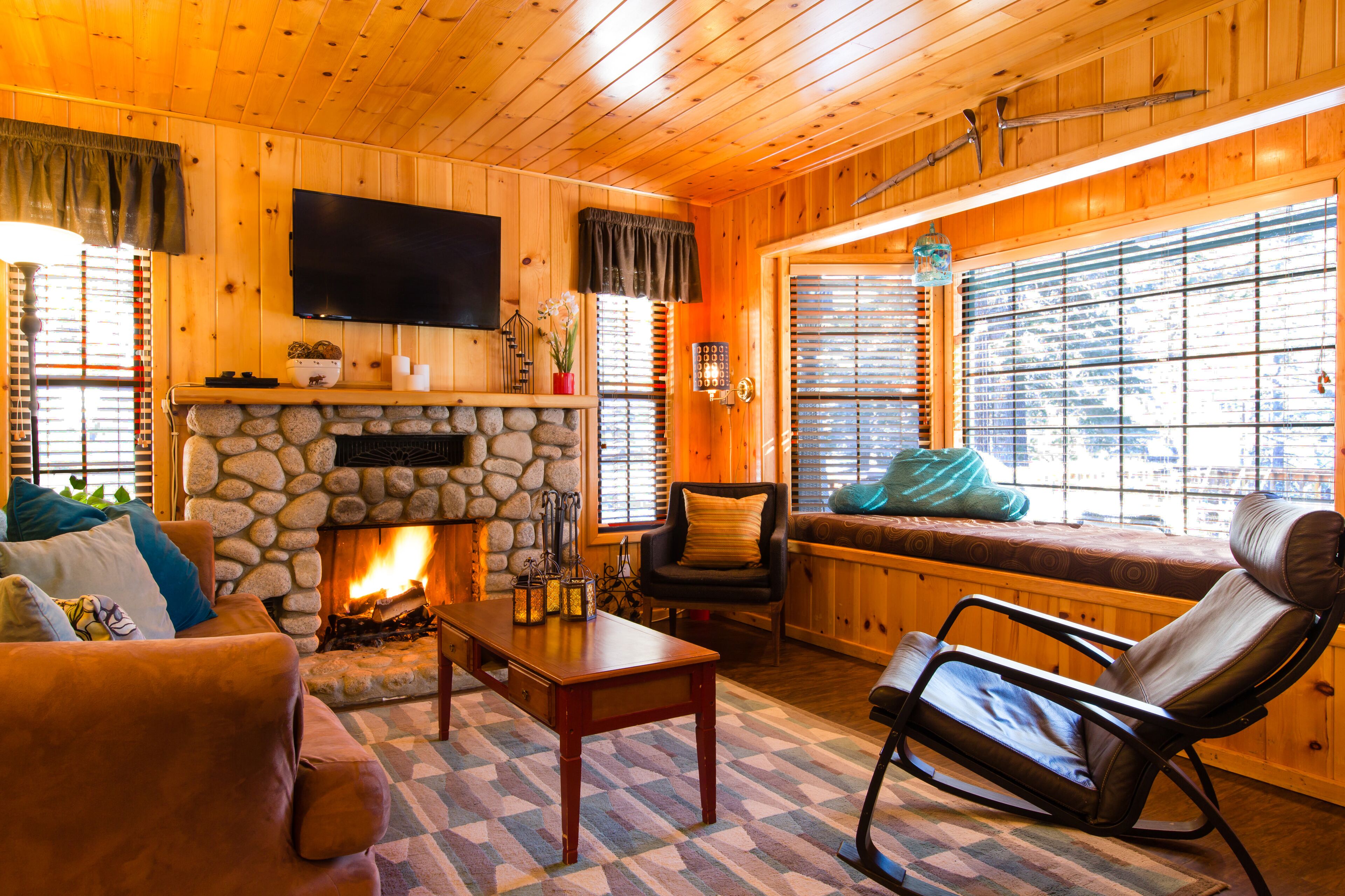 Get Lost Inn, LOCATION, LOCATION, LOCATION!