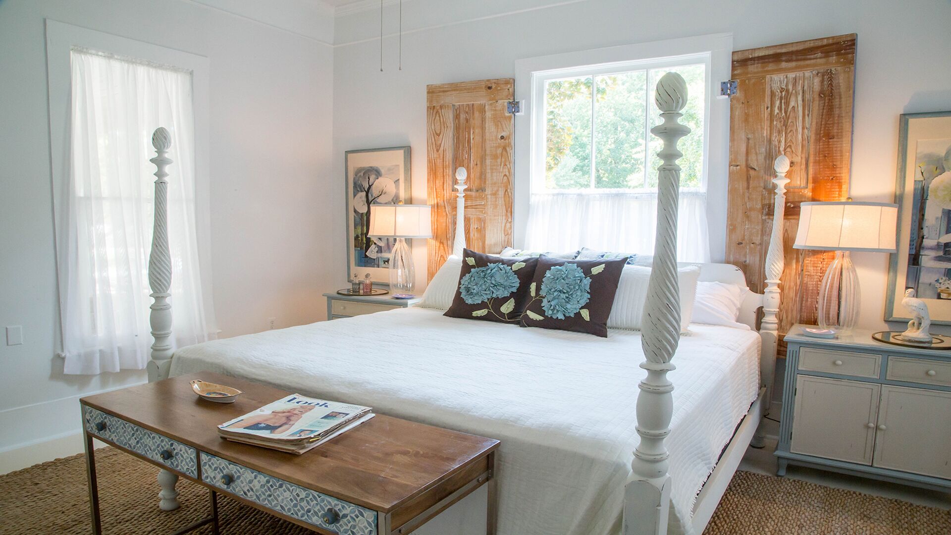 Taylor Inn - Private Rental of this Quaint Five Bedroom Country Inn