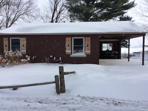 Exterior - Two bedroom lakeside cabin-just 30' from beautiful Lake Wissota! (Chippewa Falls)