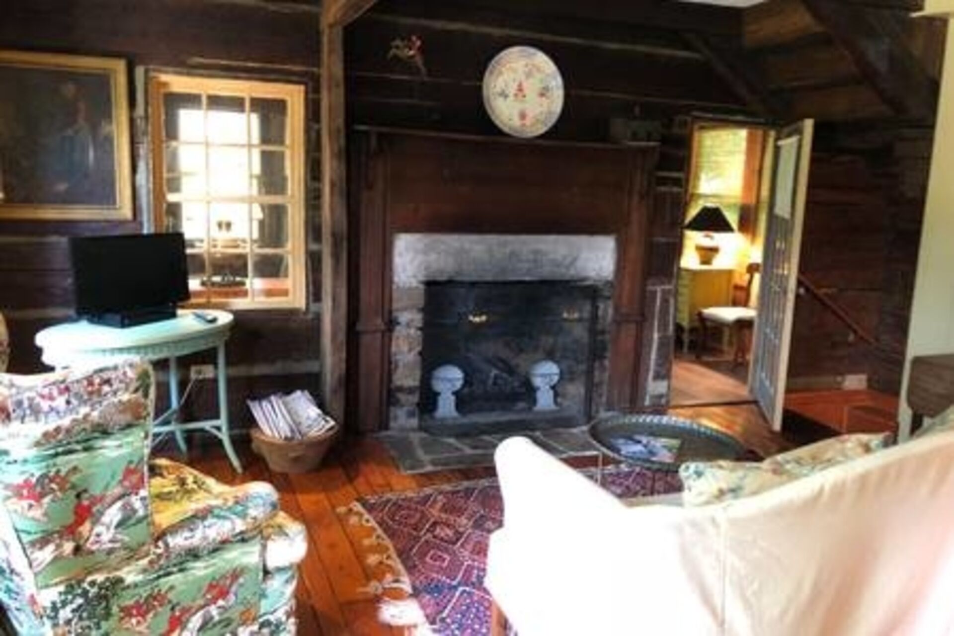Historic Pea Ridge Cabin, circa 1820, outskirts of Tryon, NC