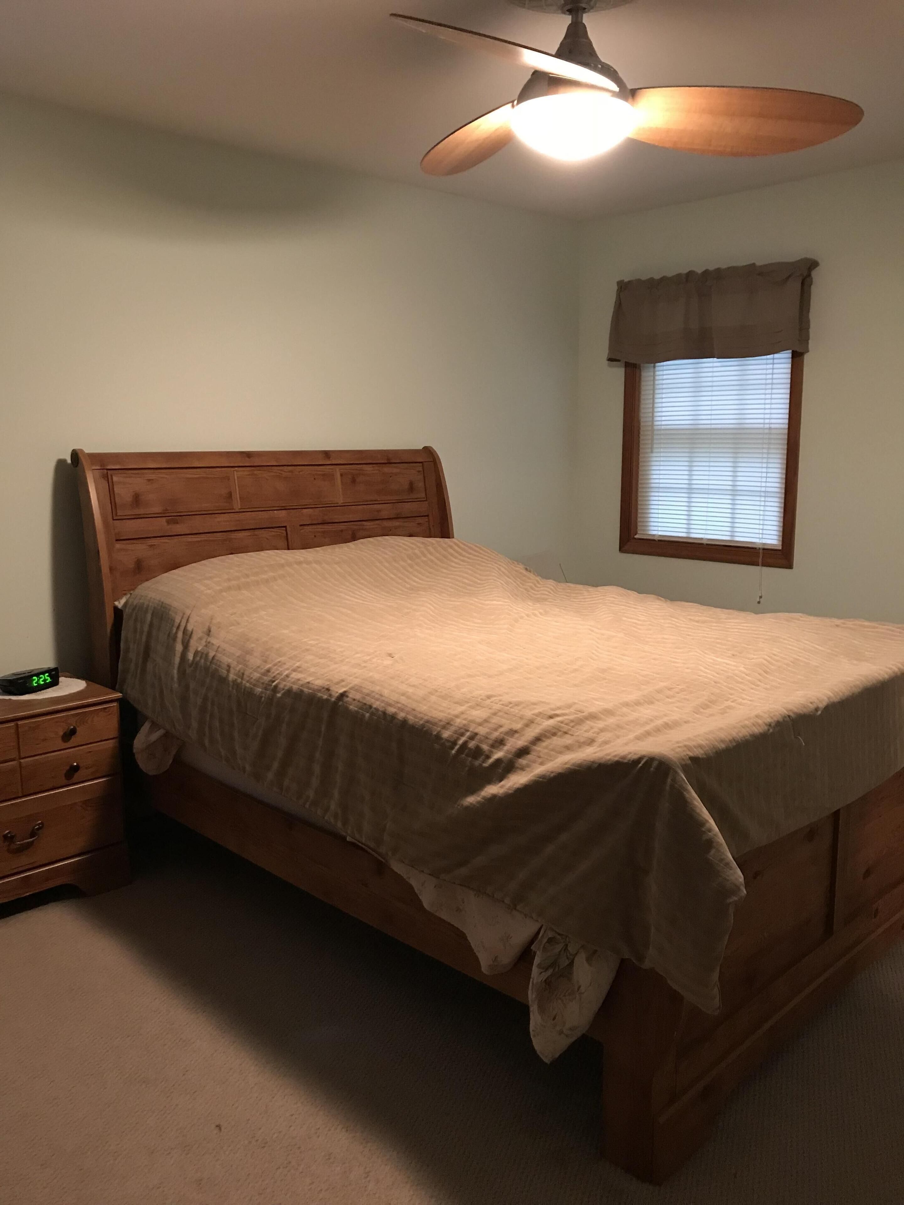 “The Trout House” – your perfect getaway Pocono Lake Home @Arrowhead Lake