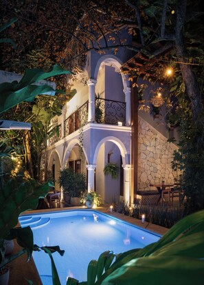 Indoor pool, outdoor pool, open 9:00 AM to 9:00 PM, sun loungers