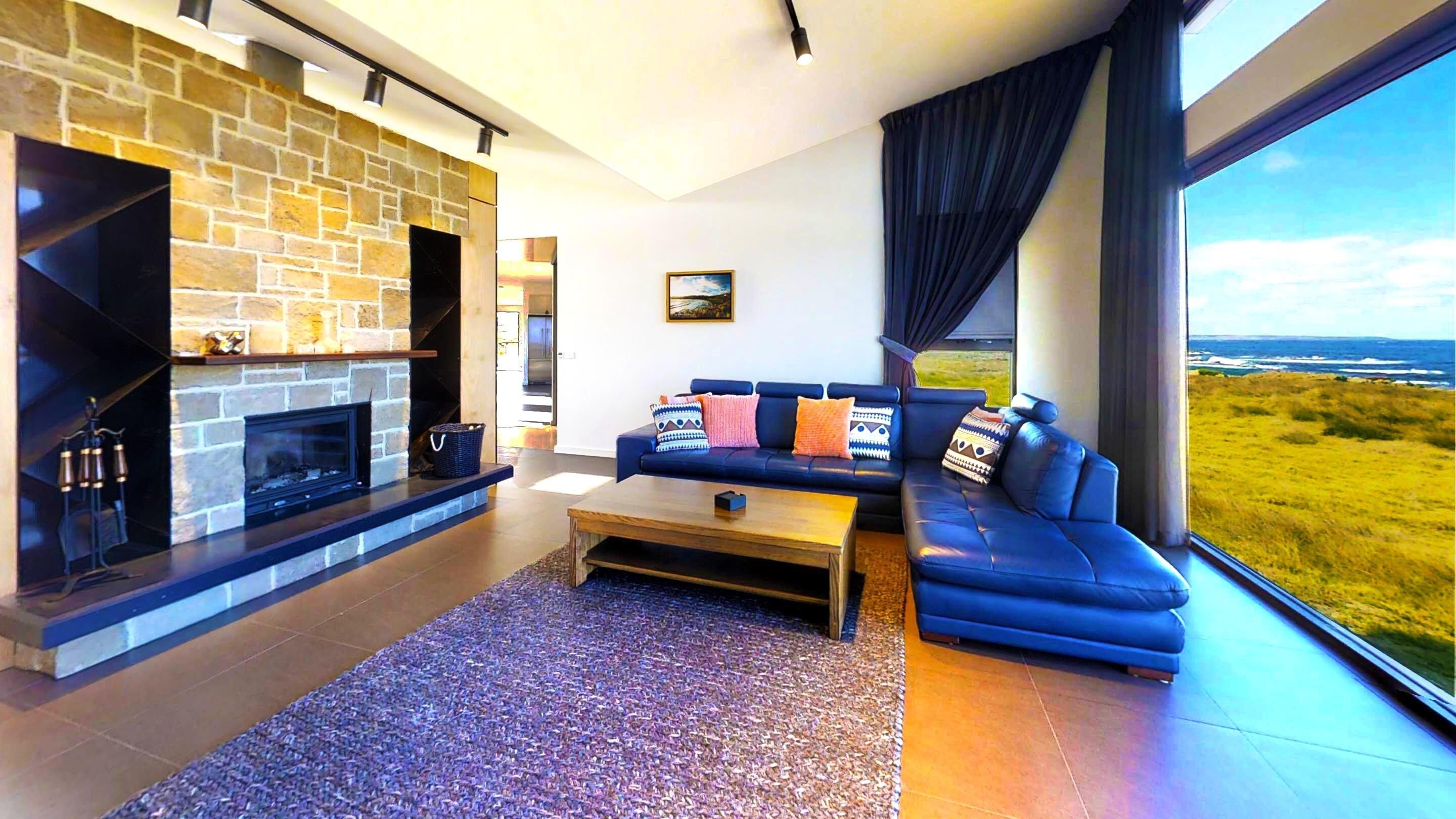 Luxury Accommodation — image 10