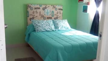 Casa de ciudad familiar, 2 camas Queen size, para no fumadores, vista a la ciudad | Cortinas blackout, tabla de planchar con plancha y wifi gratis