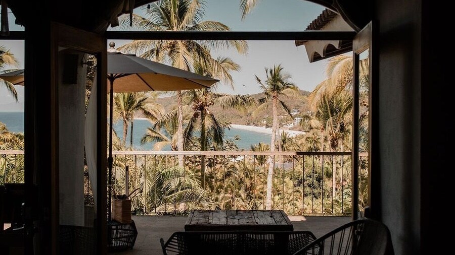 Distrito 88 - Adults only