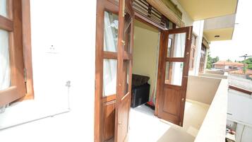 Family Apartment, Multiple Beds, Non Smoking | Terrace/patio