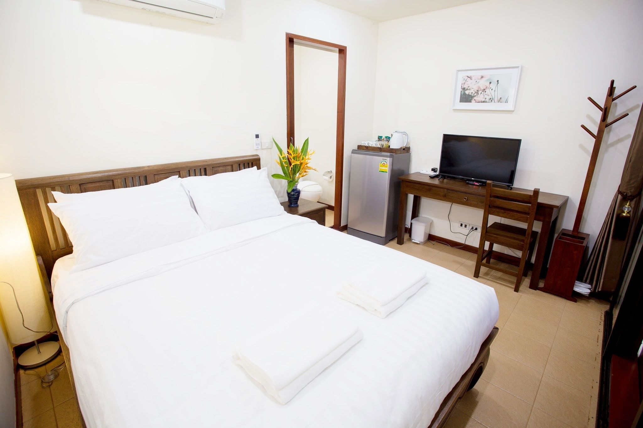 comfort villa, 1 queen bed, terrace, garden view | frette italian sheets, premium bedding, down duvets, memory-foam beds