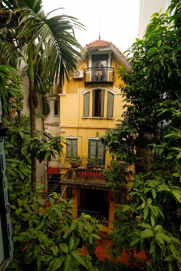 Exterior