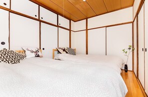 Quarto casal standard (42) | Escrivaninha, Wi-Fi de cortesia