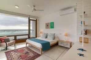 6 bedrooms, iron/ironing board, free WiFi, bed sheets - Villa de lOcéan by muse villas (Poste Lafayette)