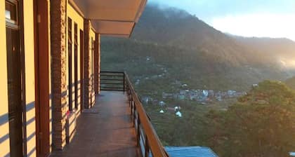 Banaue Pink Eco Hostel