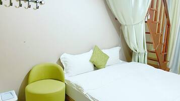 Twin Room, 2 Twin Beds, Non Smoking | Free WiFi, bed sheets