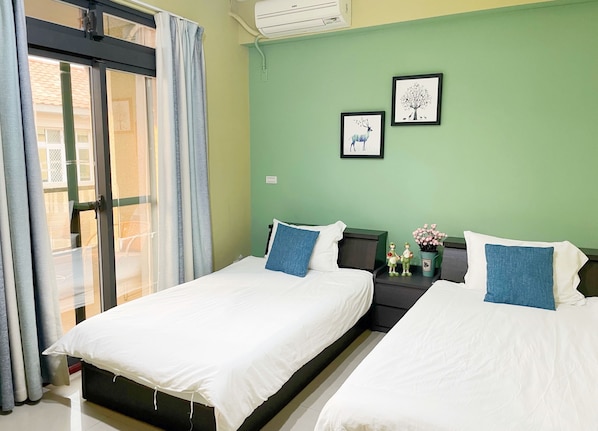Twin Room, 2 Single Beds, Non Smoking