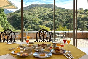 Restaurant - UNZEN HANZUIRYO (Unzen)