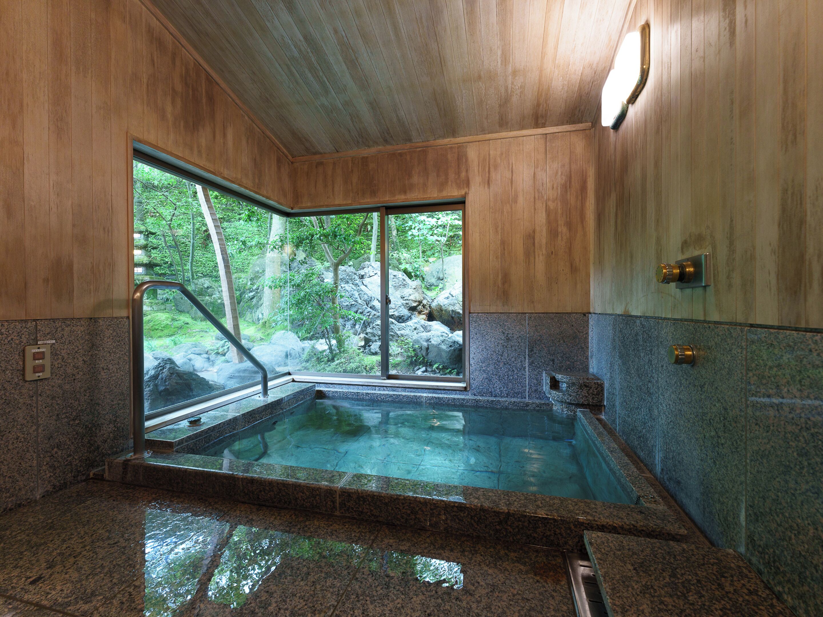 Presidential Villa, 2 Bedrooms, Courtyard View, Annex Building | Bathroom | Free toiletries, hair dryer, slippers, bidet