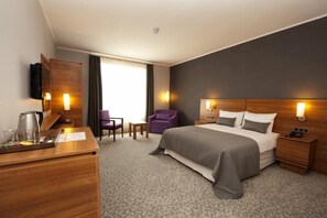In-room safe, free cots/infant beds, free WiFi