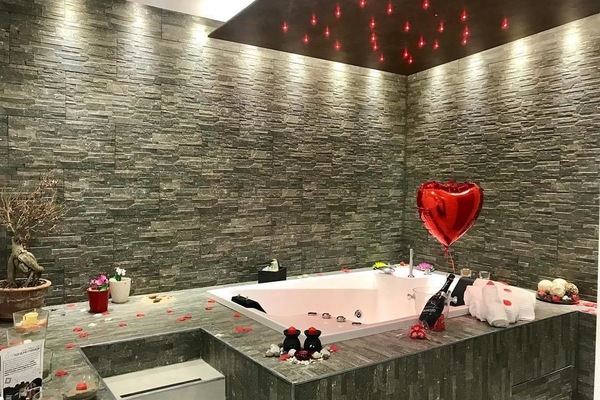 Suite, Jetted Tub (105) | Private spa tub