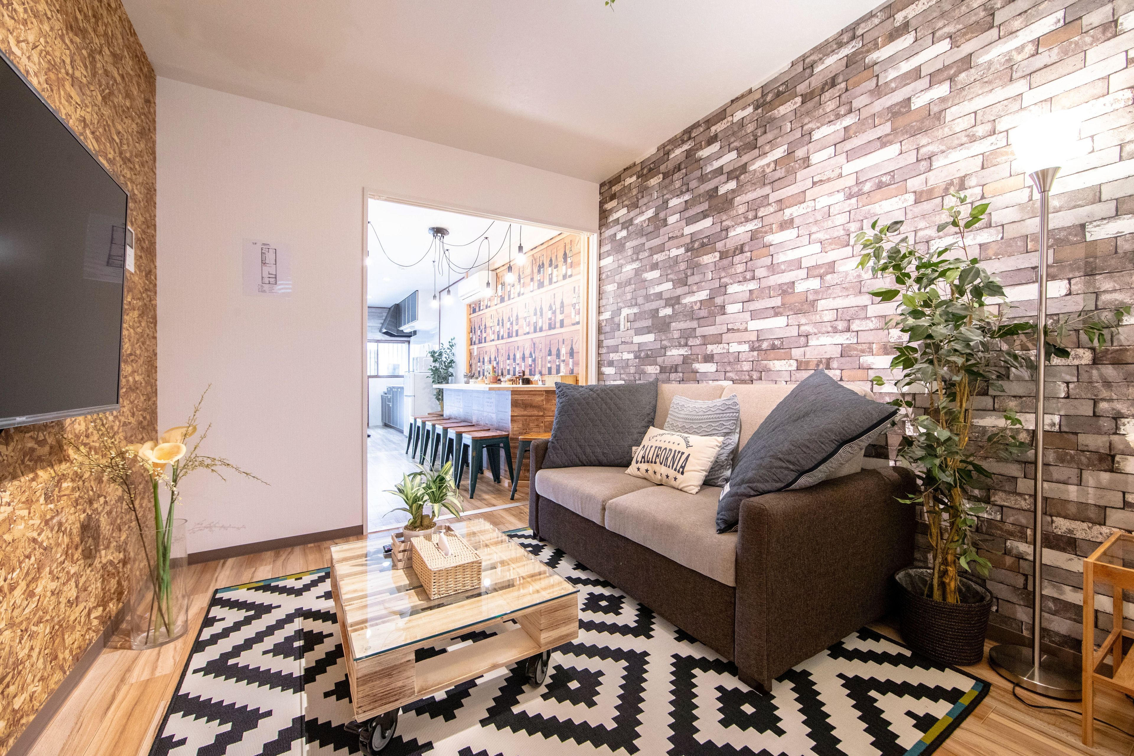 一棟貸し | リビング エリア | 薄型テレビ