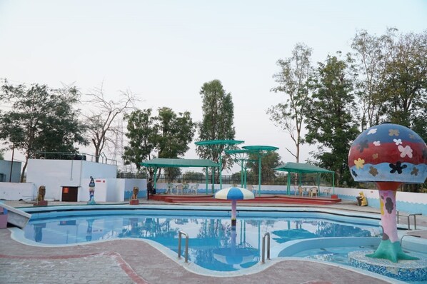 Piscina all'aperto