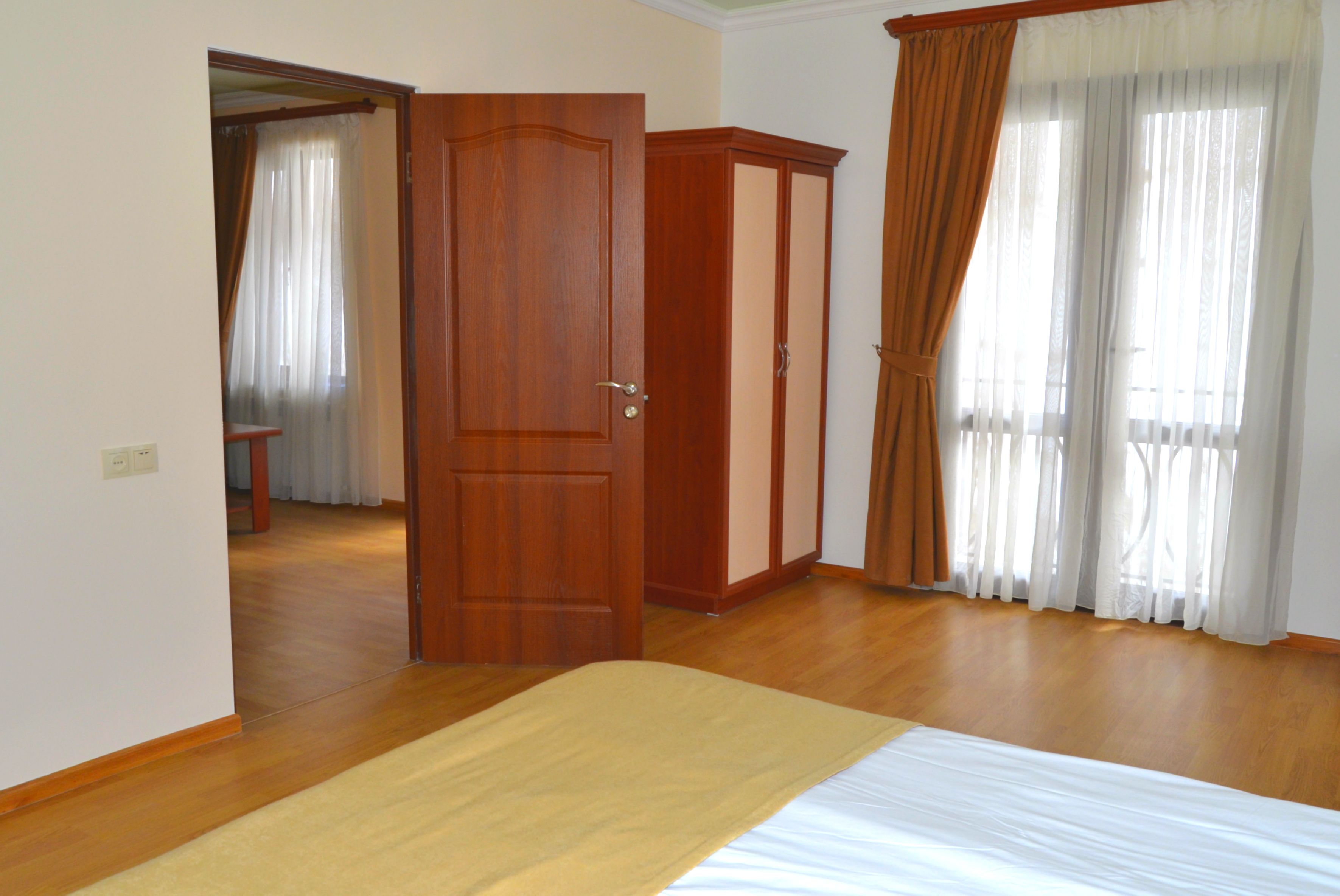 Photo - Ariana Family Hotel